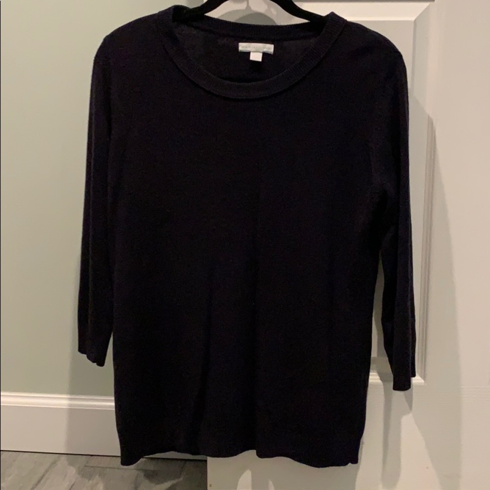 New York & Company Sweater. Navy